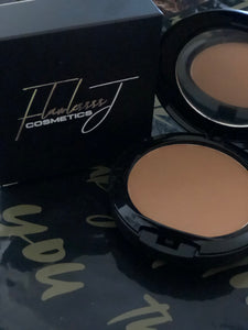 Flawlessssj Cream to Powder Foundation